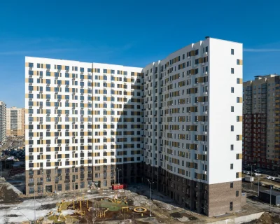 2023 Март