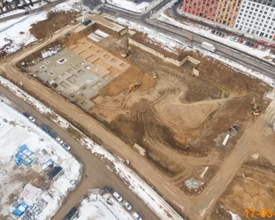 2023 Март