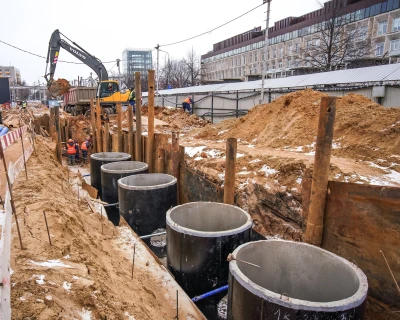 2022 Март