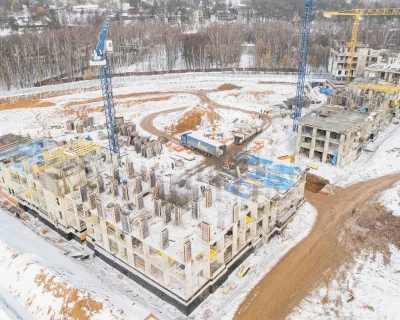 2023 Март