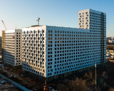 2022 Март