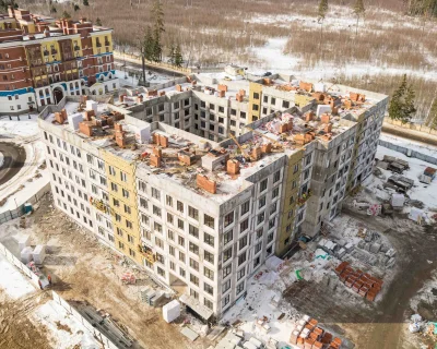 2023 Март