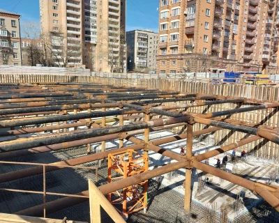 2025 Апрель