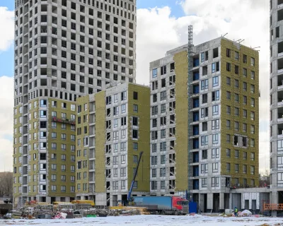 2025 Март