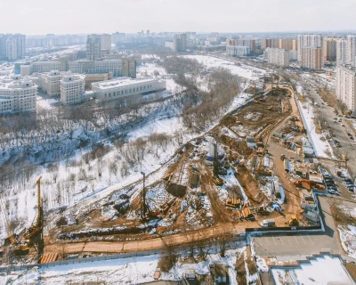 2022 Март